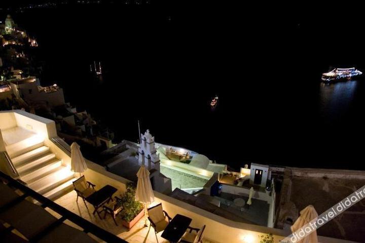 MK4 CLIFF SUITES