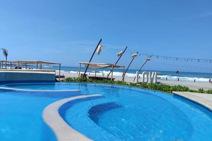 Pool 25 of 62