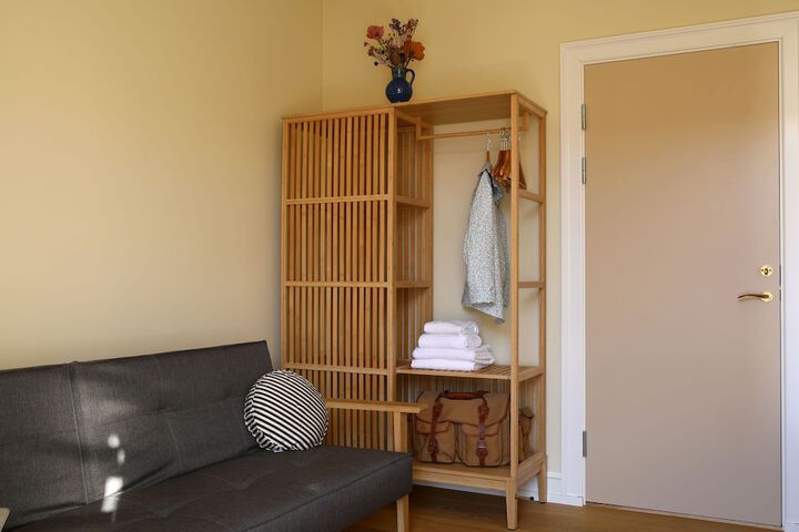 Room 17 of 63