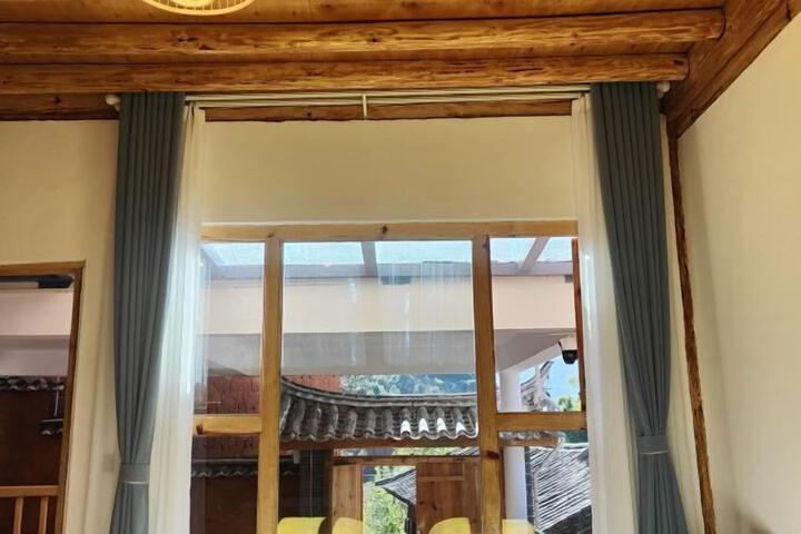 Room 45 of 51