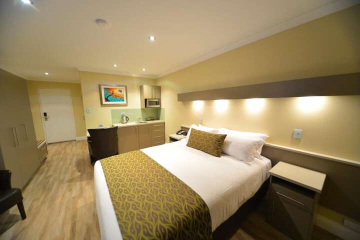 Room 8 of 26