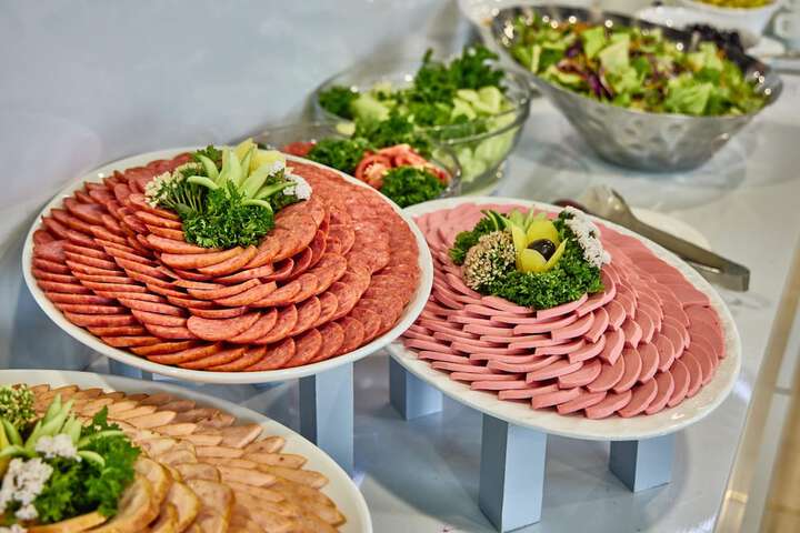 Dining 66 of 76