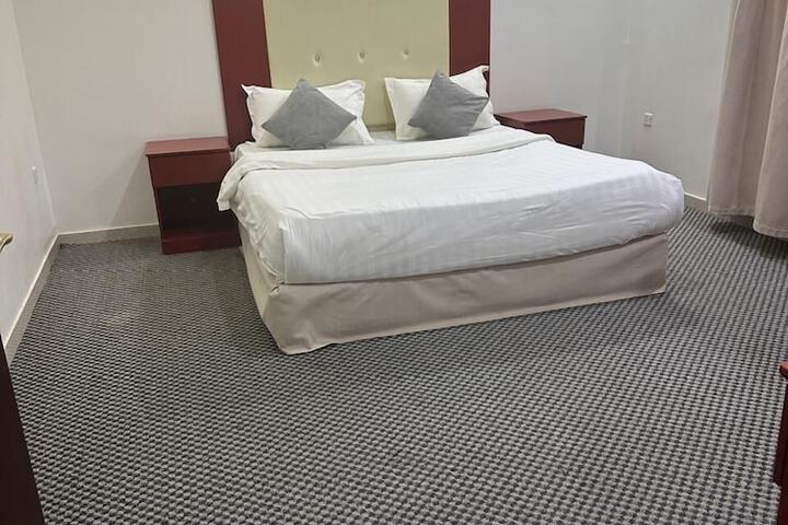 Room 19 of 52