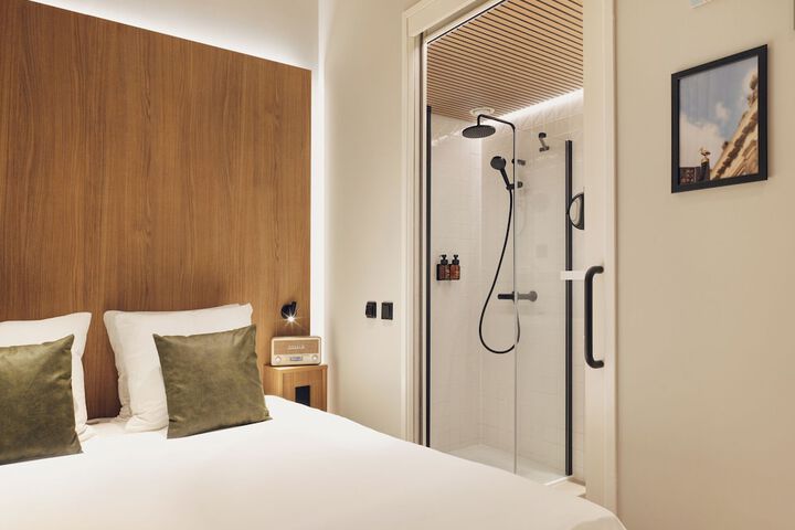 Room 13 of 56