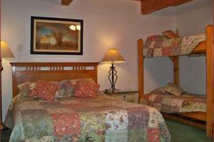 Room 16 of 39