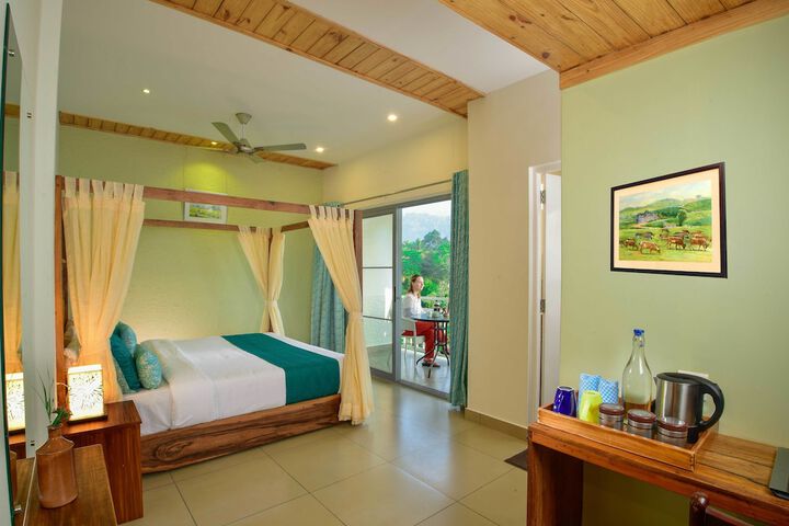 Room 10 of 52