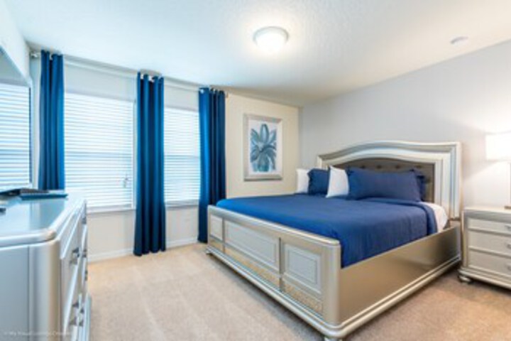 Room 192 of 199