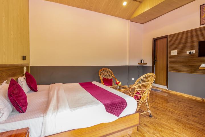Room 7 of 27