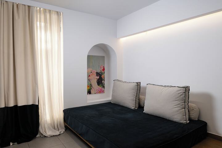 Room 34 of 70