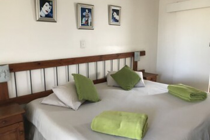Room 22 of 34