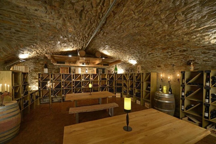 Dining Photos