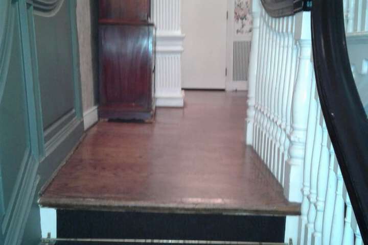 Room 24 of 42