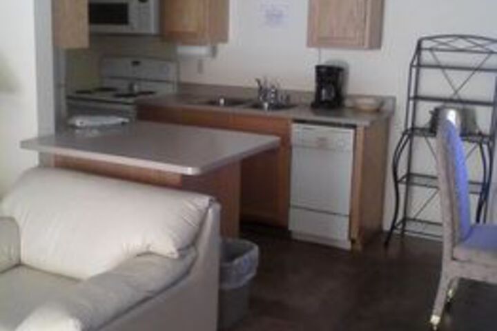 Room 35 of 62