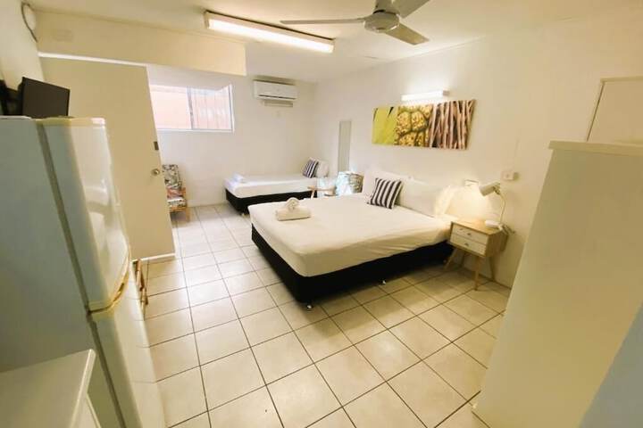 Room 13 of 47