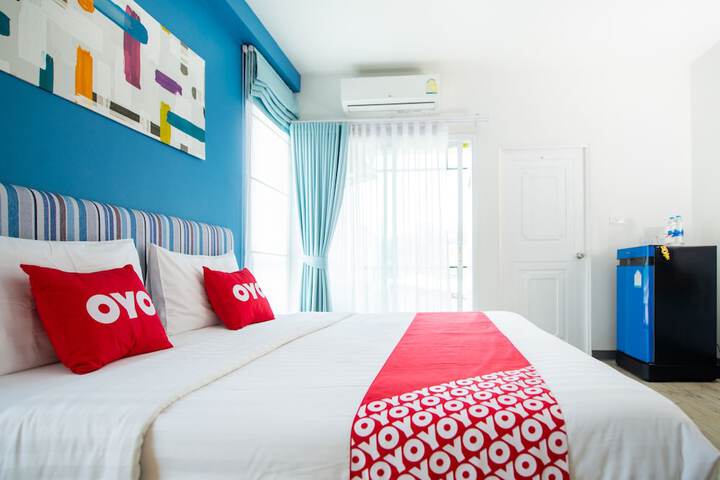 Room 10 of 34