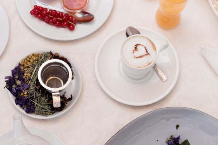 Breakfast/Coffee Service 68 of 79