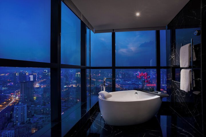 Room 21 of 78