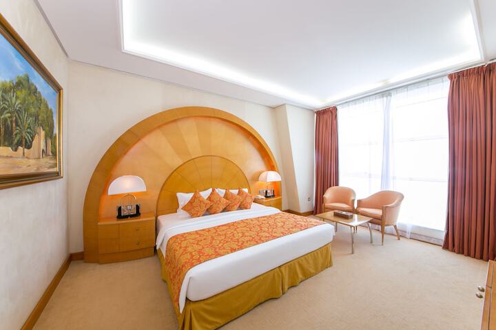 Room 15 of 87
