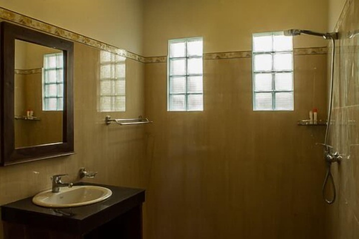 Room 8 of 15