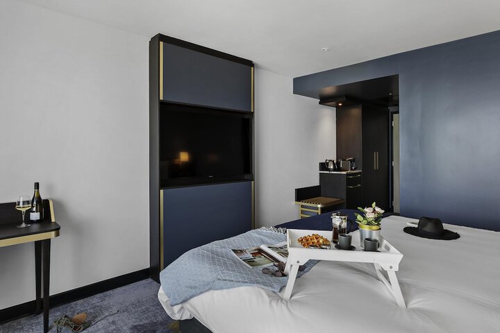 Room 41 of 92