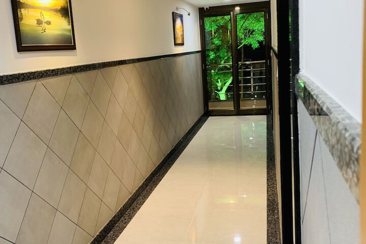 Hotel Interior 5 of 25