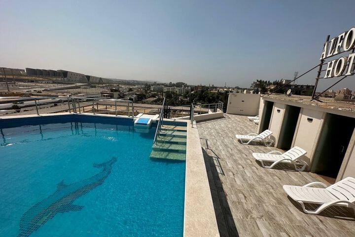 Pool 72 of 90