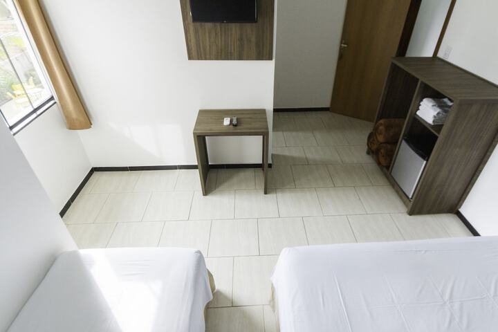 Room 34 of 67