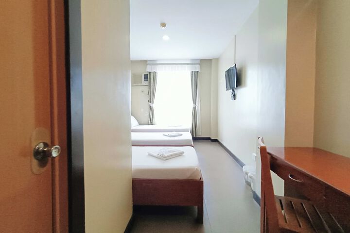 Room 29 of 73