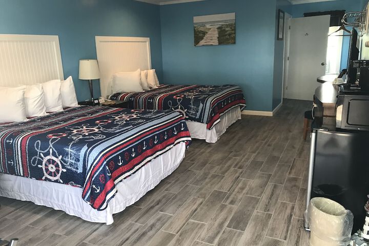 Room 31 of 104