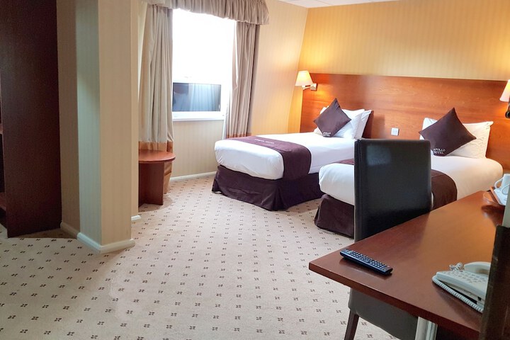 Room 18 of 54