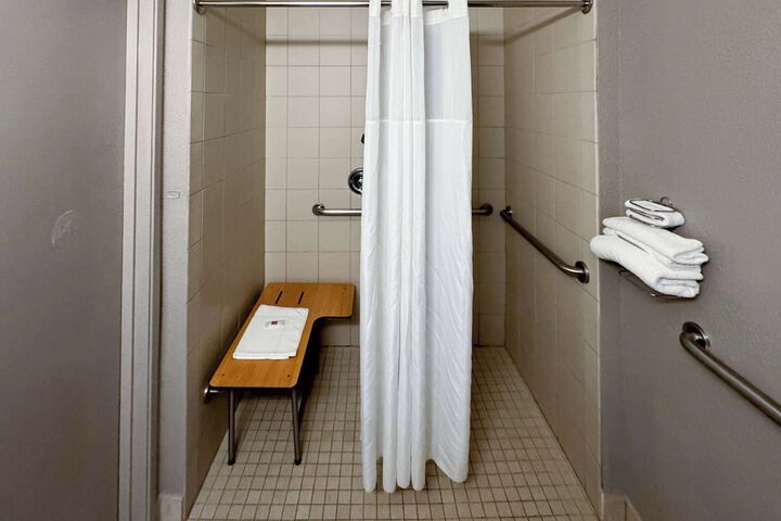 Double Accessible (17 of 19)