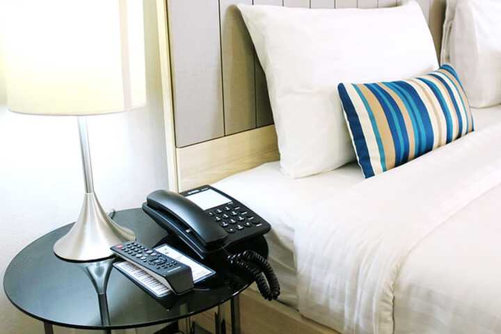 Room 4 of 49