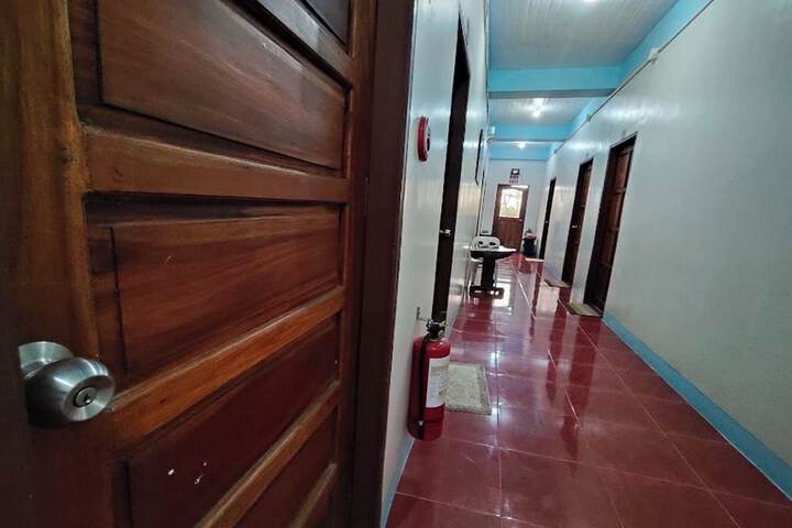 Ballroom/Hall 31 of 39
