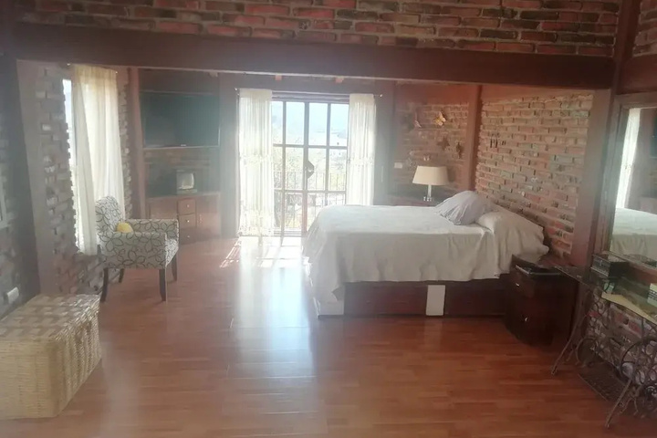 Room 2 of 19