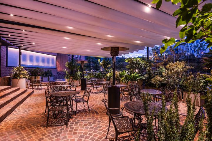 Terrace/Patio 18 of 42