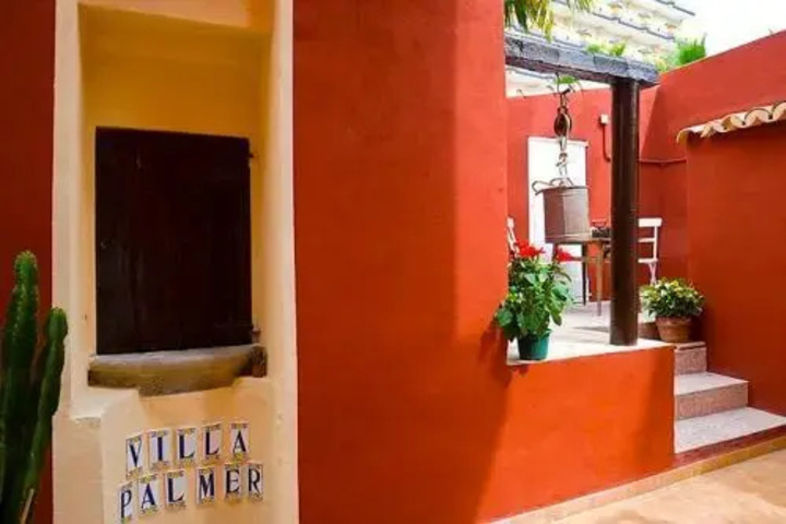 HOTEL VILLA PALMER