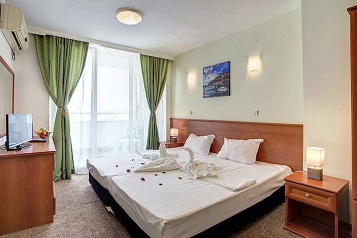 Room 21 of 134