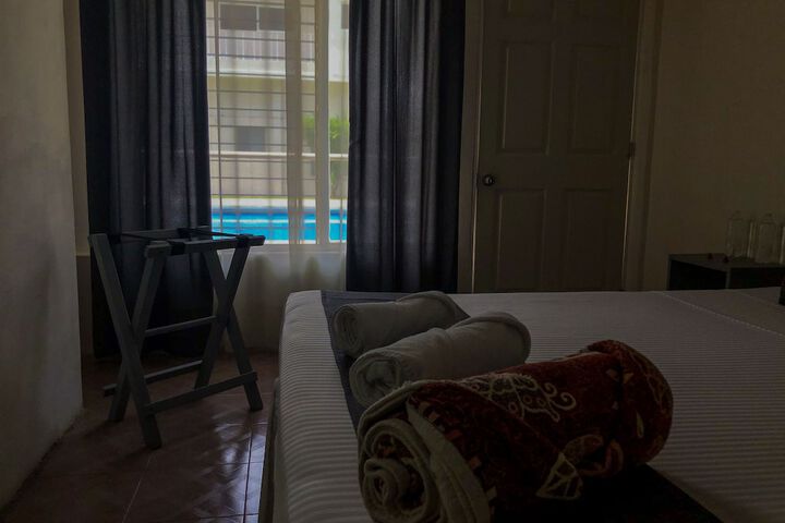 Room 10 of 62