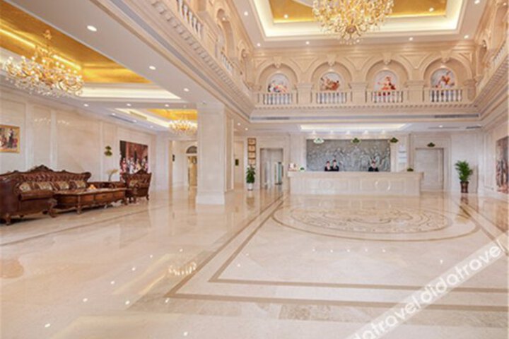 Vienna International Hotel Shenzhen Convention Center Maritime Garden Store