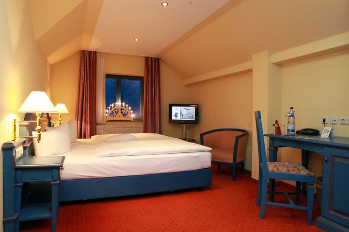 Room 14 of 95