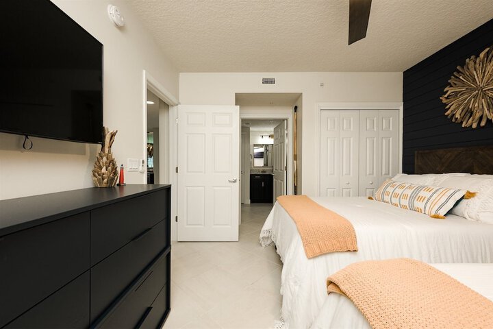 Hotel 115 of 264