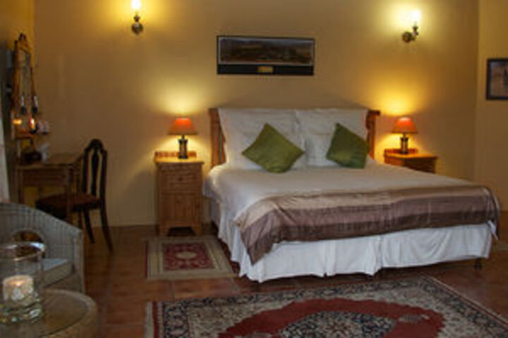 Room 16 of 37
