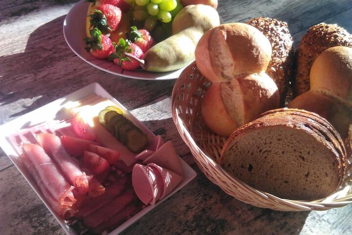 Breakfast/Coffee Service 19 of 31