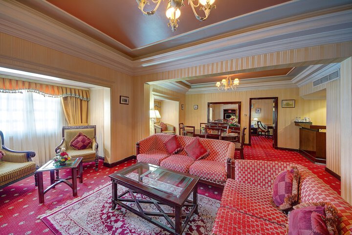 Room 40 of 95