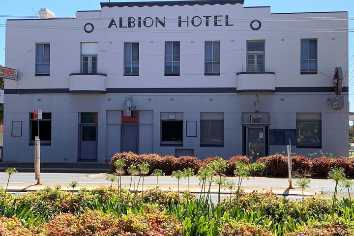 Hotel 42 of 43
