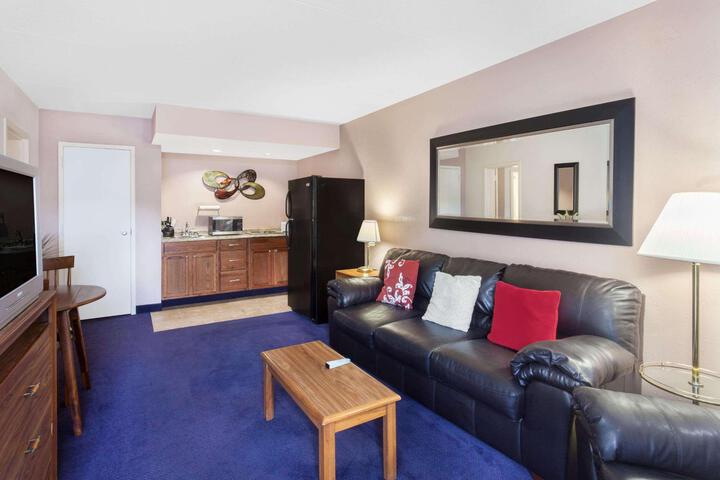 Double Accessible King Size Bed