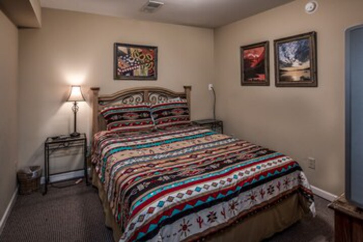 Room 22 of 25