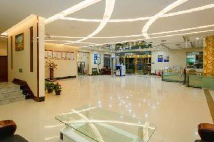 Super 8 Hotel (Gaochang Middle Road)