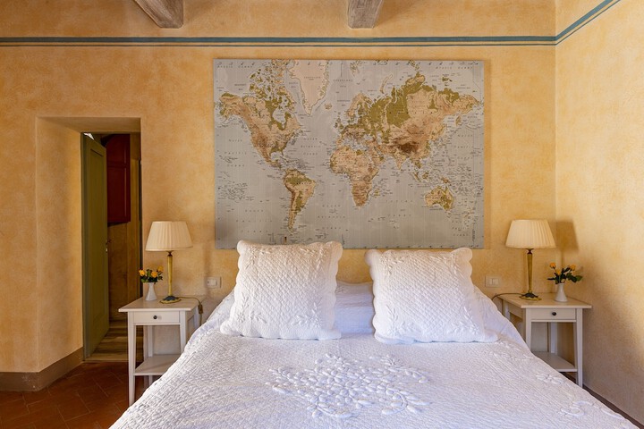 Room 11 of 63