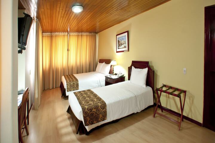 Room 14 of 49